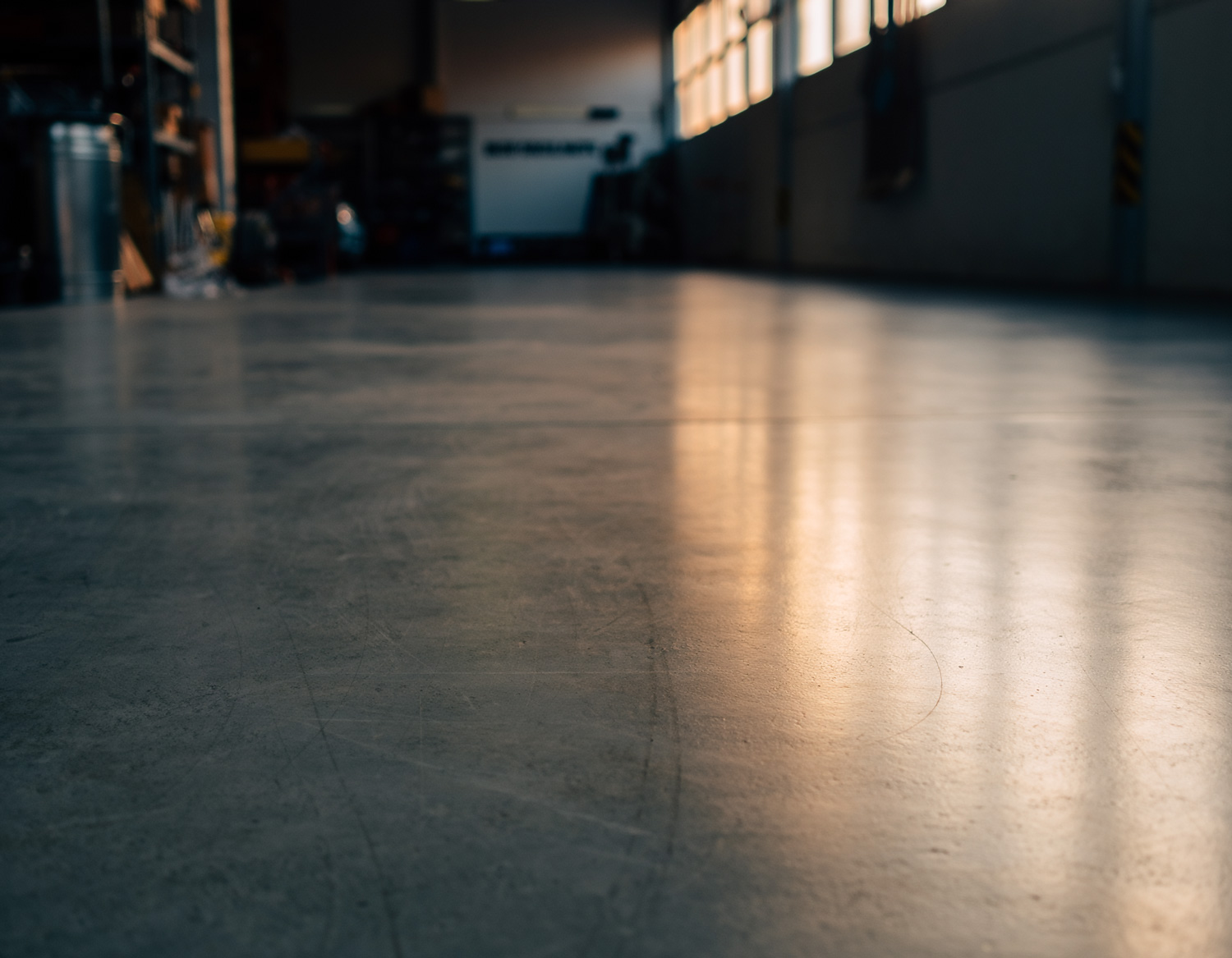 Midtbøs Betong leverer støping av garasjegulv på Voss og Vestland for private og bedrifter.